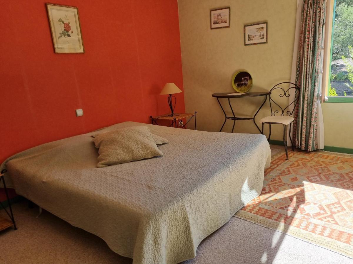 Les Conils - Gites Et Chambres D'Hotes Saint-Pierre-de-Vassols Esterno foto